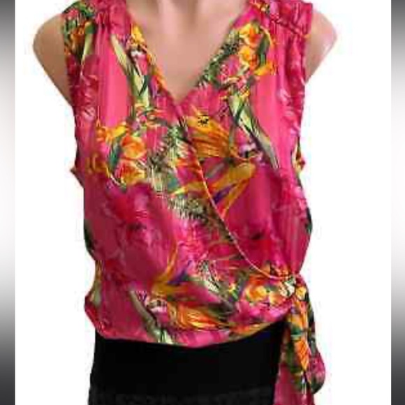 CUPCAKES AND CASHMERE SZ SMALL WOMEN’S TOP SHIRT NEW W TAGS. #325 - Picture 9 of 10